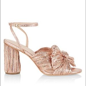 BRAND NEW. Loeffler Randall Camellia Knotted Metallic Sandals in Dune, size 7